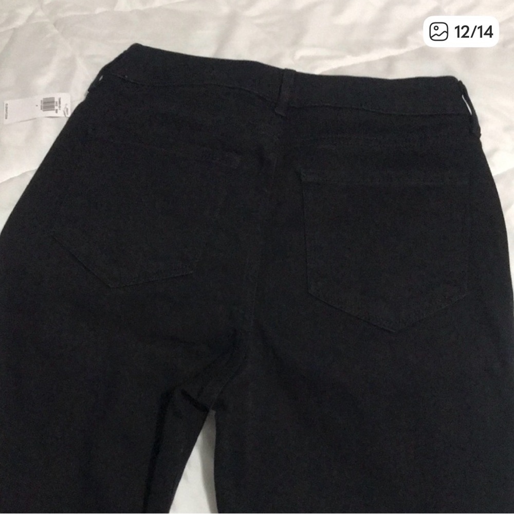 ✨ Old Navy NWT High-Waisted WOW Straight Slim Jeans - Black - Size 4 ✨ - Picture 4 of 6